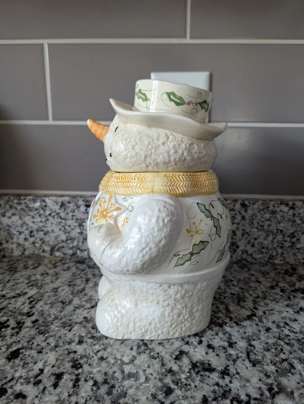 N/A vintage ceramic